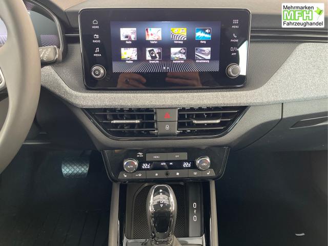 Skoda / Scala / Wei&szlig; / / / 115PS DSG GV5+AHK+Kamera+Kessy+PDC+Sitzheiz+Alu16+Climatronic