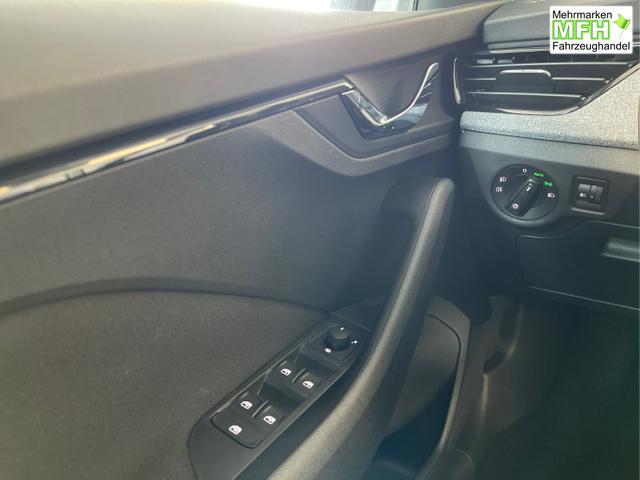 Skoda / Scala / Wei&szlig; / / / 115PS DSG GV5+AHK+Kamera+Kessy+PDC+Sitzheiz+Alu16+Climatronic