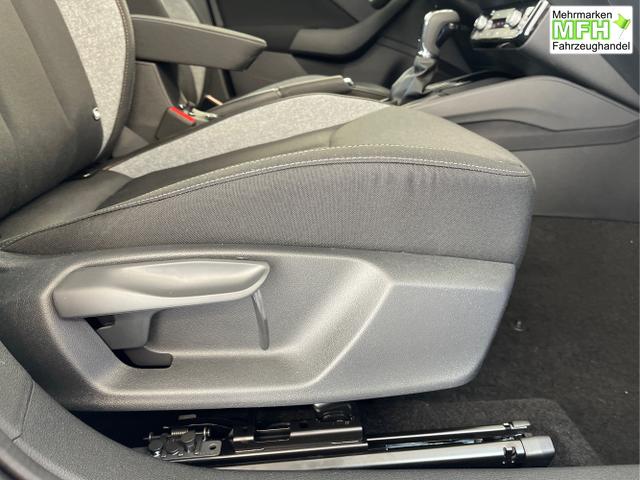 Skoda / Scala / Wei&szlig; / / / 115PS DSG GV5+AHK+Kamera+Kessy+PDC+Sitzheiz+Alu16+Climatronic