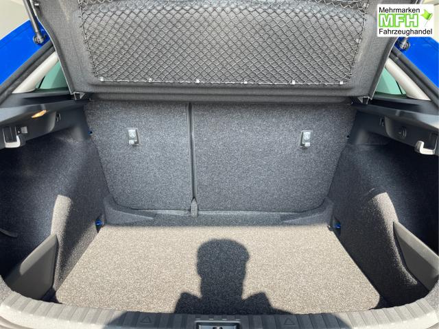 Skoda / Scala / Schwarz / / / 115PS DSG GV5+AHK+Kamera+Kessy+PDC+Sitzheiz+Alu16+Climatronic