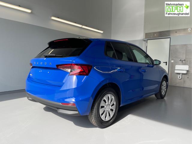 Skoda / Fabia / Blau / / / 115PS Sitzheizung+Sunset+5 Jahre Garantie+Lane Assist