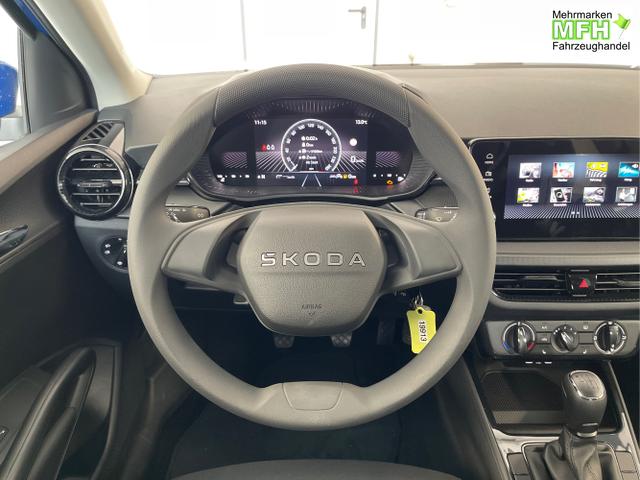 Skoda / Fabia / Blau / / / 115PS Sitzheizung+Sunset+5 Jahre Garantie+Lane Assist