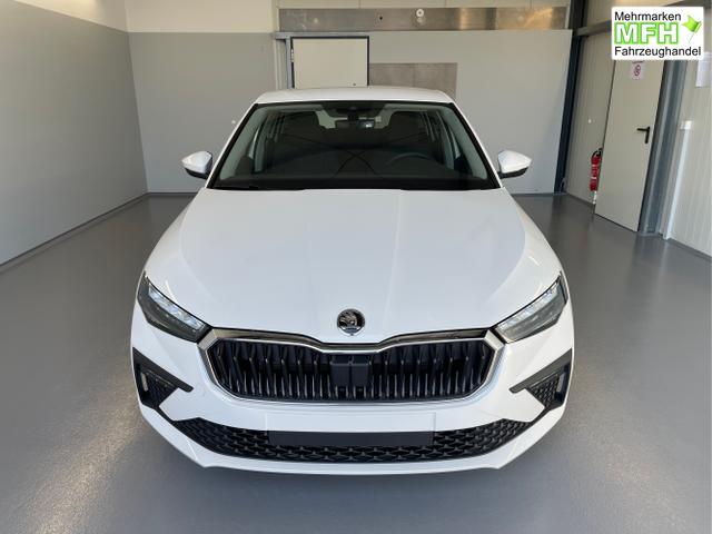 Skoda / Scala / Wei&szlig; / / / 115PS DSG GV5+AHK+Alu16+PDC+Sitzheizung+App-Connect