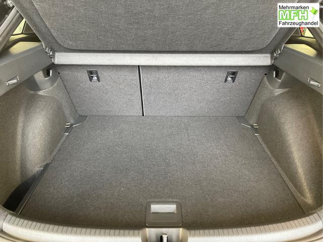 Volkswagen / Taigo / Schwarz / / / 150PS DSG Black Style+AHK