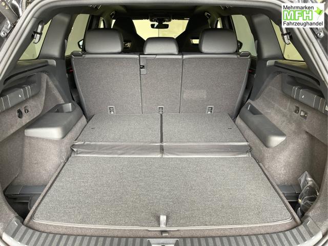 Skoda / Kodiaq / Schwarz / / / 193PS TDI 4x4 7Sitze+AHK+HUD+Pano+360&deg;+GV5+Navi+CANTON+Alu20