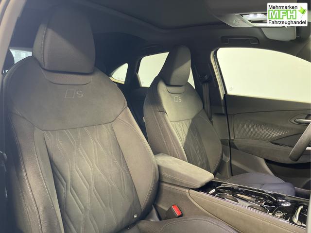 Audi / Q3 Sportback / Grau / / / TFSI 265 PS quattro S line Pano+TechPro+Matrix+AHK+HUD+Alu20+KlimaPlus+DCC+SONOS