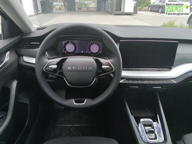 Skoda Octavia Combi Business 1.5 TSI mHEV 7-Gang-DSG 