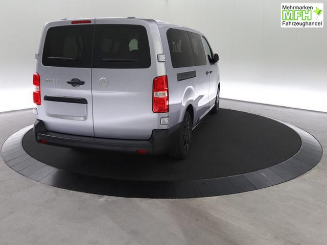 Opel Vivaro Kombi 9-Sitzer Lang 2.0 Diesel 8-Gang Automatikgetriebe 