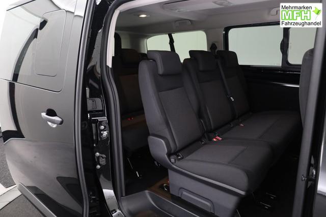 Opel Vivaro Kombi 9-Sitzer Lang 2.0 Diesel 8-Gang Automatikgetriebe 