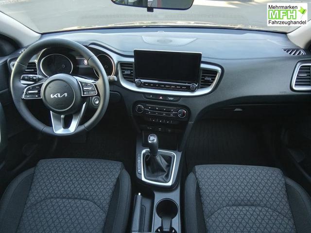 Kia Ceed Vision 1.5 T-GDI 6-Gang 