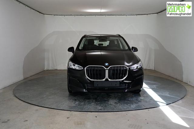 BMW 2er Active Tourer Serie 1.5 7-Gang Steptronic 