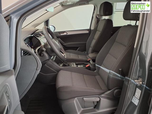Volkswagen Touran Life Plus 1.5 TSI 7-Gang-DSG 