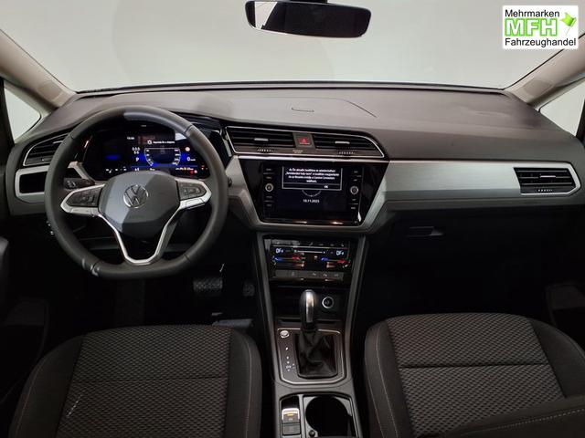 Volkswagen Touran Life Plus 1.5 TSI 7-Gang-DSG 