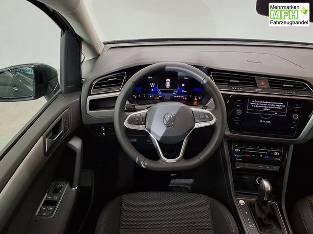 Volkswagen Touran Life Plus 1.5 TSI 7-Gang-DSG 