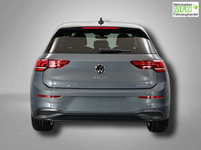 Volkswagen Golf Life Plus 1.5 eHybrid 6-Gang-DSG 