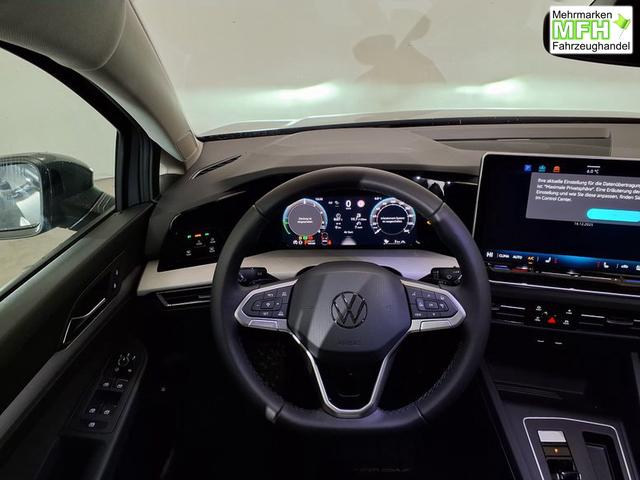 Volkswagen Golf Life Plus 1.5 eHybrid 6-Gang-DSG 