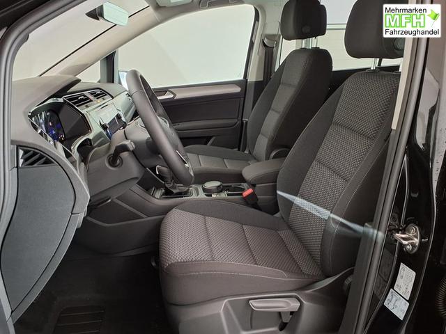 Volkswagen Touran Life Plus 1.5 TSI 7-Gang-DSG 