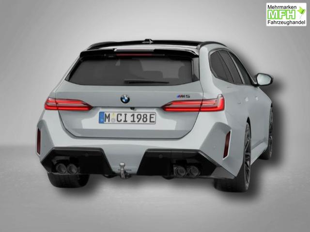 BMW M5 Touring 4.4 8-Gang Steptronic xDrive 