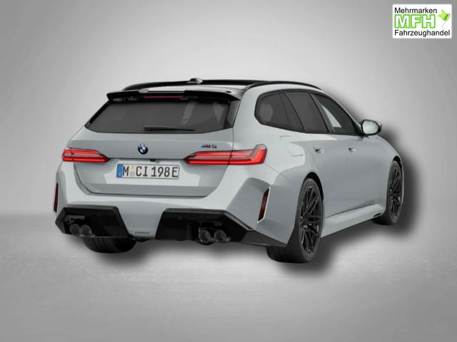 BMW M5 Touring 4.4 8-Gang Steptronic xDrive 
