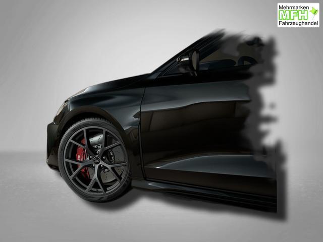 Audi RS3 Limousine 2.5 TFSI 7-Gang S tronic 