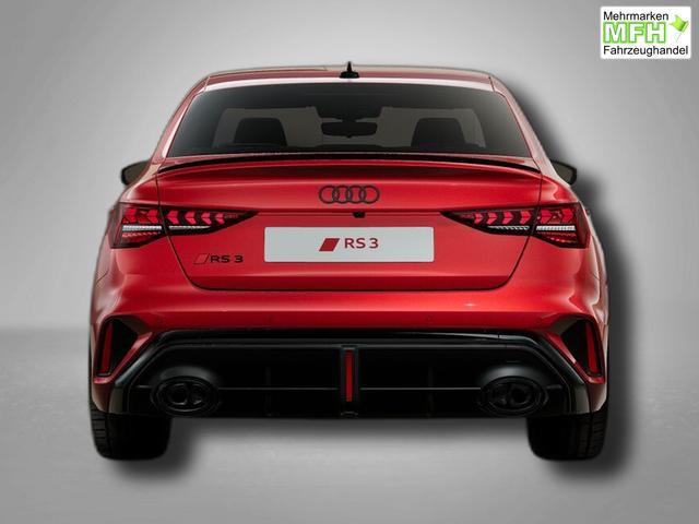 Audi RS3 Limousine 2.5 TFSI 7-Gang S tronic 