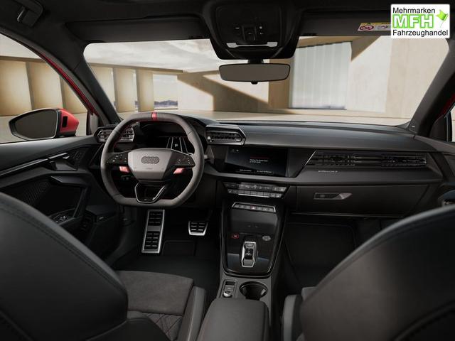 Audi RS3 Limousine 2.5 TFSI 7-Gang S tronic 