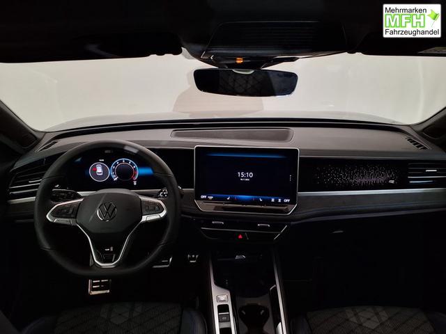 Volkswagen Passat Variant R-Line 2.0 TSI 7-Gang-DSG 4x4 