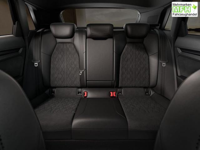 Audi RS3 Sportback 2.5 TFSI 7-Gang S tronic quattro 