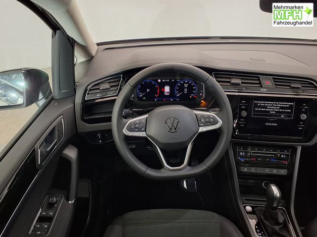 Volkswagen Touran Highline R-Line 1.5 TSI 7-Gang-DSG 