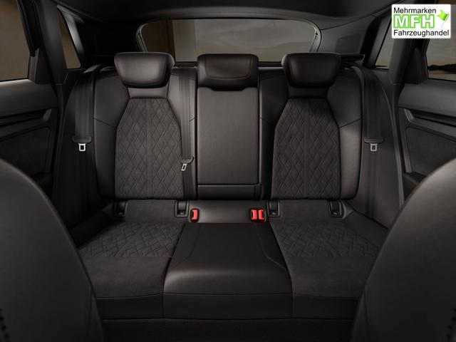 Audi RS3 Sportback 2.5 TFSI 7-Gang S tronic quattro 