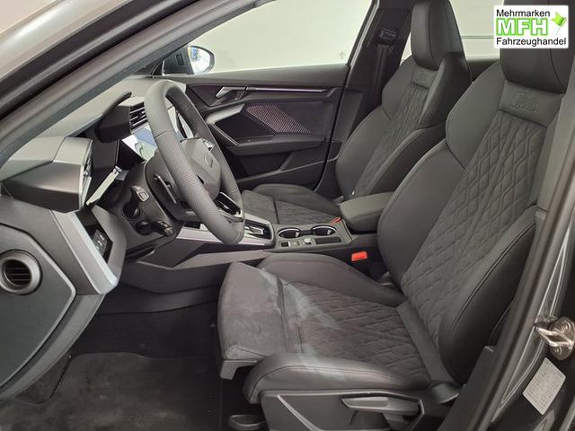 Audi RS3 2.5 TFSI 7-Gang S tronic quattro 