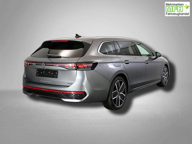 Volkswagen Passat Variant R-Line 2.0 TSI 7-Gang-DSG 4x4 