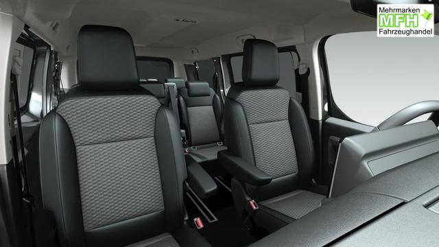 Opel Zafira Edition 2.2 Diesel 8-Gang Automatikgetriebe 