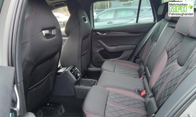 Skoda Octavia Combi RS 2.0 TSI 7-Gang-DSG 