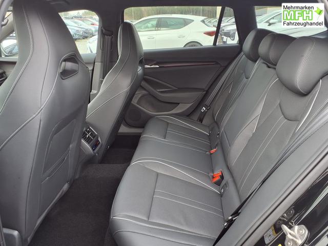 Skoda Superb Combi Sportline 2.0 TDI 7-Gang-DSG 4x4 