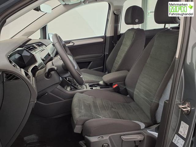 Volkswagen Touran Life Plus 1.5 TSI 7-Gang-DSG 