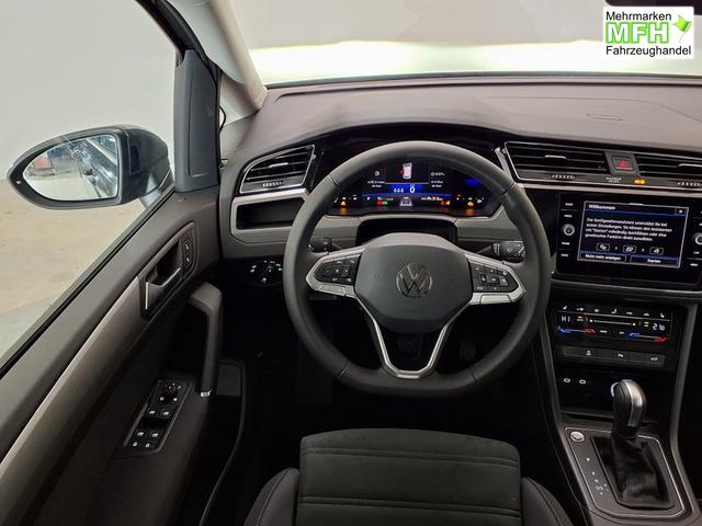 Volkswagen Touran Life Plus 1.5 TSI 7-Gang-DSG 