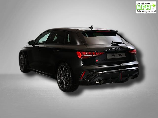 Audi RS3 Sportback 2.5 TFSI 7-Gang S tronic quattro 