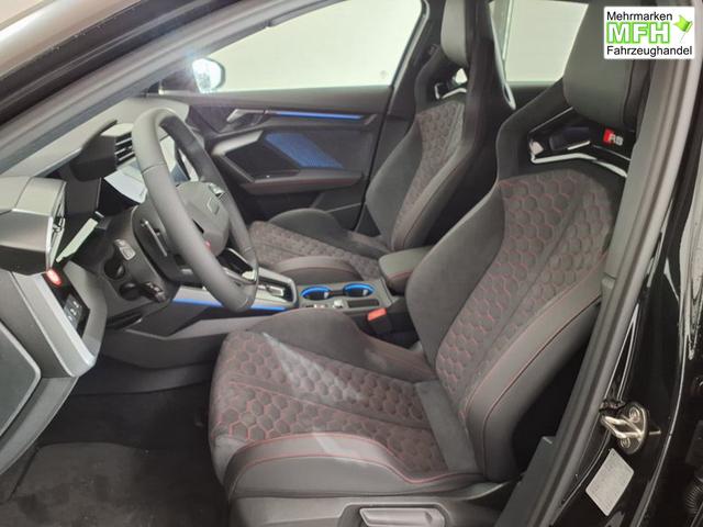 Audi RS3 Sportback 2.5 TFSI 7-Gang S tronic quattro 