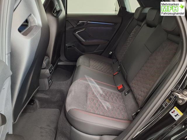 Audi RS3 Sportback 2.5 TFSI 7-Gang S tronic quattro 