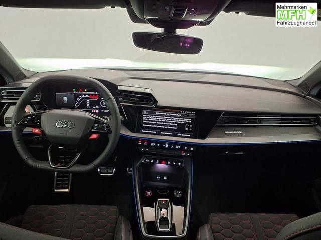 Audi RS3 Sportback 2.5 TFSI 7-Gang S tronic quattro 