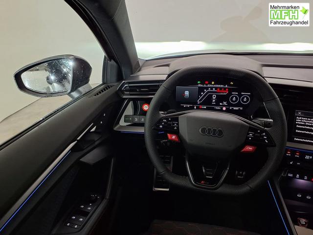 Audi RS3 Sportback 2.5 TFSI 7-Gang S tronic quattro 
