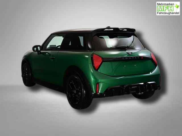 MINI Cooper S John Works Trim 2.0 7-Gang Steptronic 