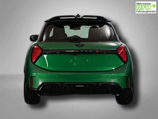 MINI Cooper S John Works Trim 2.0 7-Gang Steptronic 