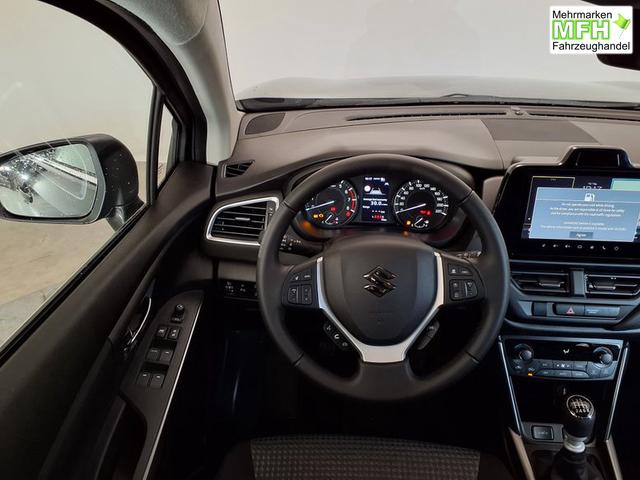 Suzuki S-Cross Comfort 1.4L Boosterjet 6 MT 4 WD 