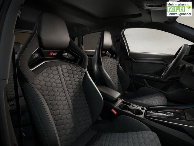 Audi RS3 Sportback 2.5 TFSI 7-Gang S tronic quattro 