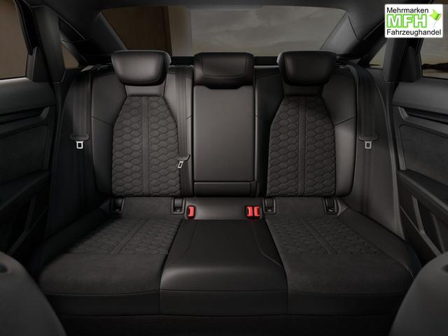Audi RS3 2.5 TFSI 7-Gang S tronic quattro 