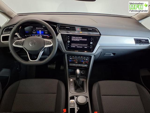 Volkswagen Touran Life Plus 1.5 TSI 7-Gang-DSG 