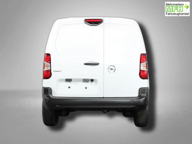 Opel Combo Cargo Kastenwagen M mit normaler Nutzlast 1.5 Diesel 6-Gang 