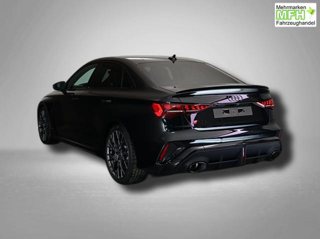 Audi RS3 2.5 TFSI 7-Gang S tronic quattro 